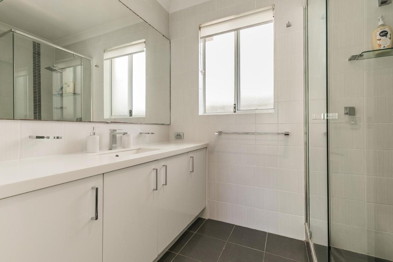 Ocean Keys Cottage - Free Wifi Mindarie Exterior foto