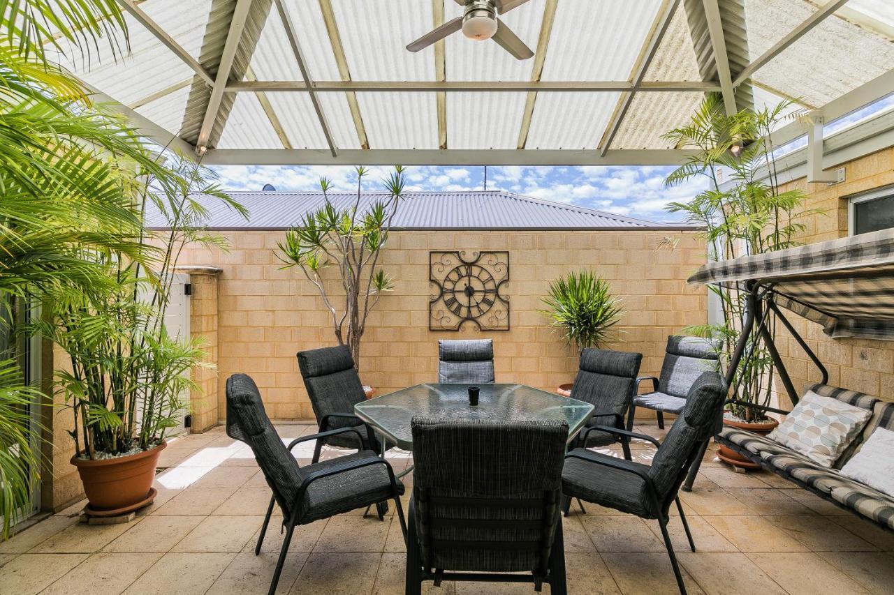 Ocean Keys Cottage - Free Wifi Mindarie Exterior foto